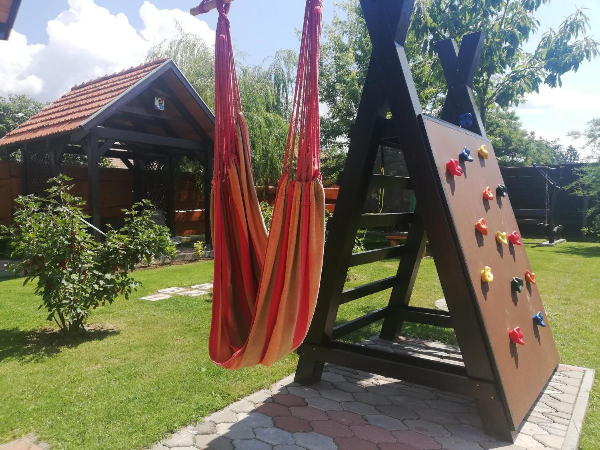 Penzion Kozak B&B Sebedražie Exteriör bild
