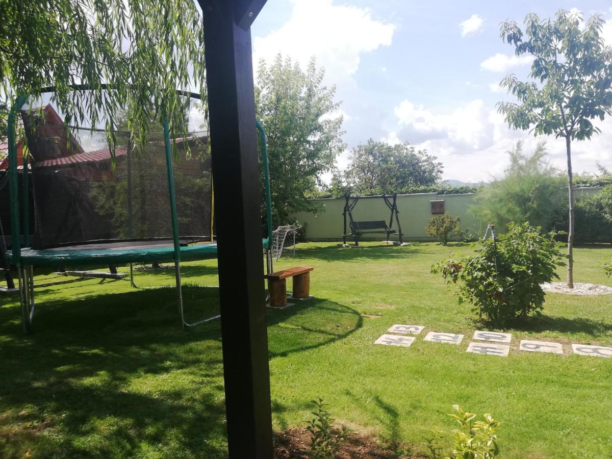 Penzion Kozak B&B Sebedražie Exteriör bild