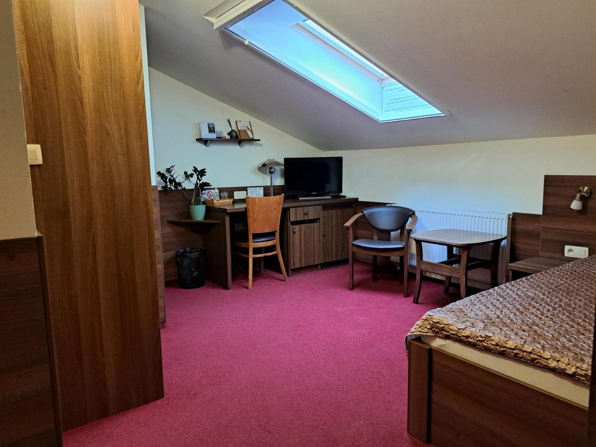 Penzion Kozak B&B Sebedražie Exteriör bild