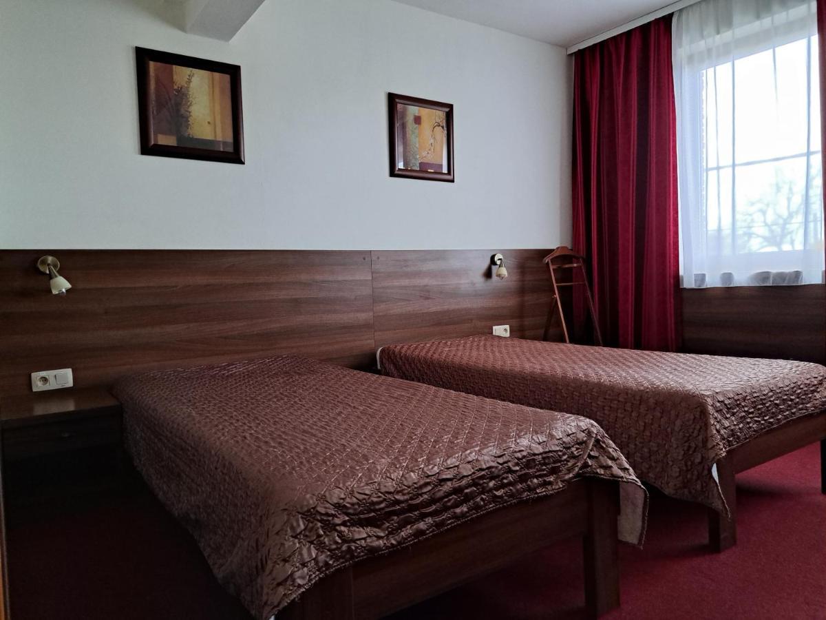 Penzion Kozak B&B Sebedražie Exteriör bild